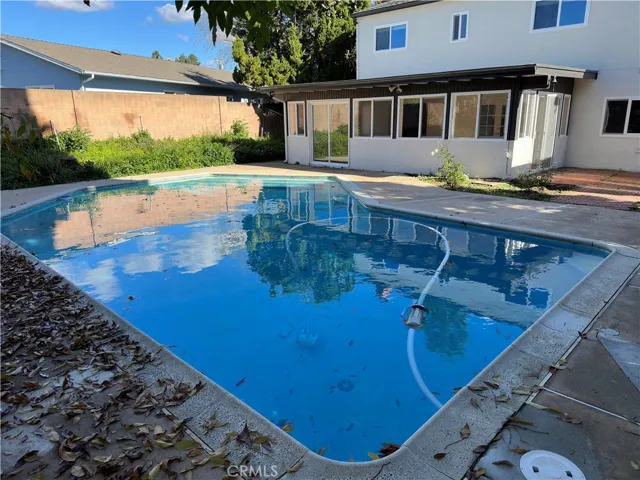 1561 Warwick Avenue, Thousand Oaks, California 91360