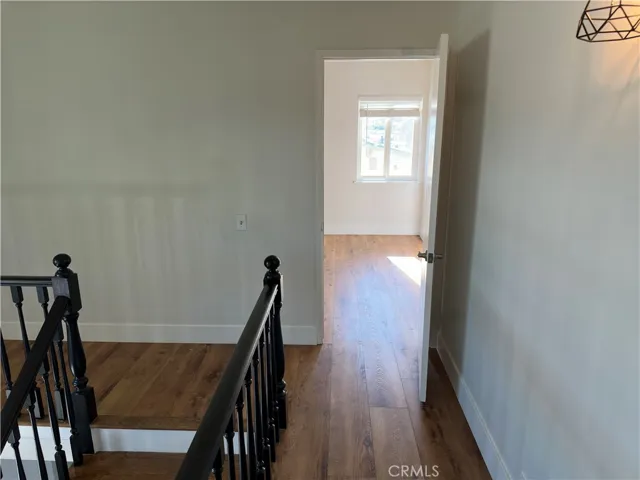 1561 Warwick Avenue, Thousand Oaks, California 91360