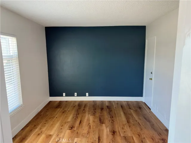 1561 Warwick Avenue, Thousand Oaks, California 91360