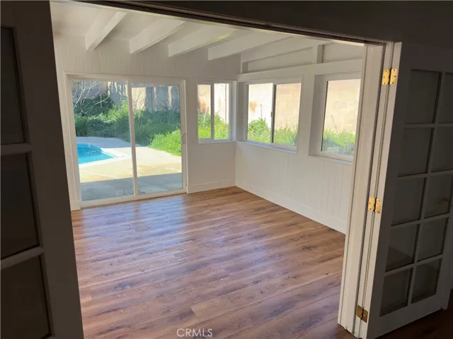 1561 Warwick Avenue, Thousand Oaks, California 91360