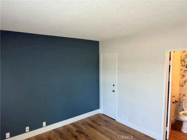 1561 Warwick Avenue, Thousand Oaks, California 91360