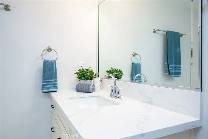 16530 Mount Cook Circle, Fountain Valley, California 92708