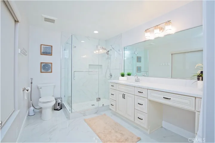 16530 Mount Cook Circle, Fountain Valley, California 92708