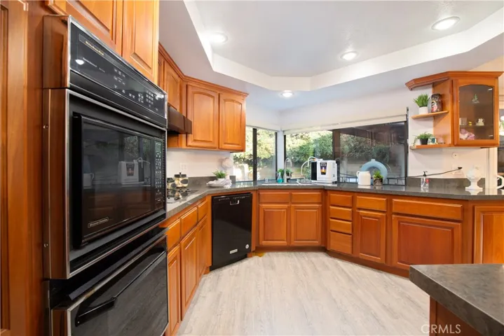 16530 Mount Cook Circle, Fountain Valley, California 92708