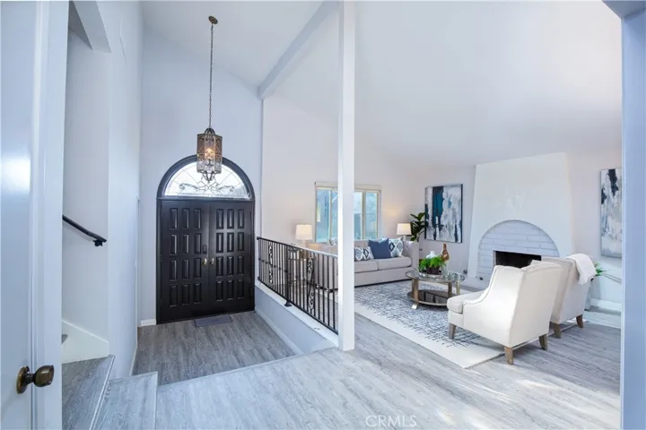 16530 Mount Cook Circle, Fountain Valley, California 92708