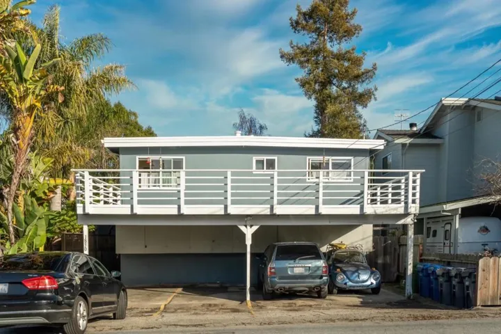1830 48th Avenue D, Capitola, California 95010