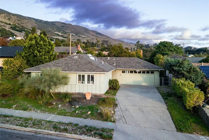 1642 Crestview Circle, San Luis Obispo, California 93401