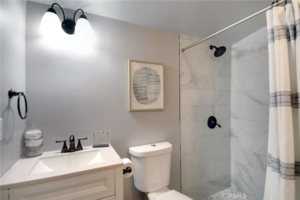 745 Eureka Drive, Big Bear Lake, California 92315 home-pic-13