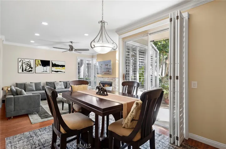dining room