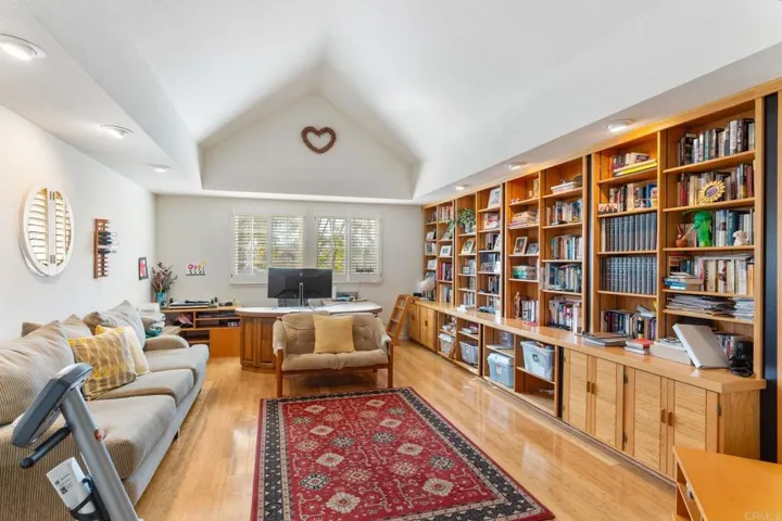 2499 Calle San Clemente, Encinitas, California 92024