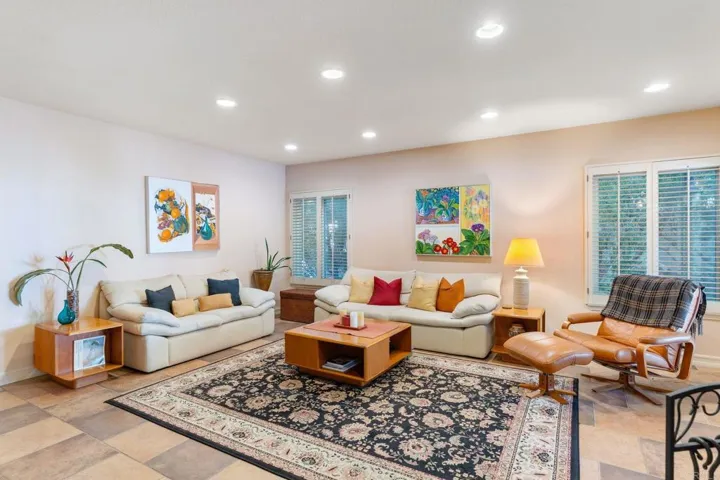 2499 Calle San Clemente, Encinitas, California 92024