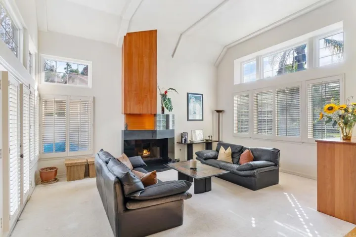 2499 Calle San Clemente, Encinitas, California 92024