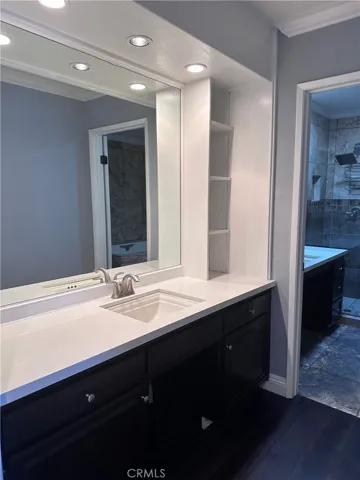 4822 Van Noord Avenue 14, Sherman Oaks, California 91423