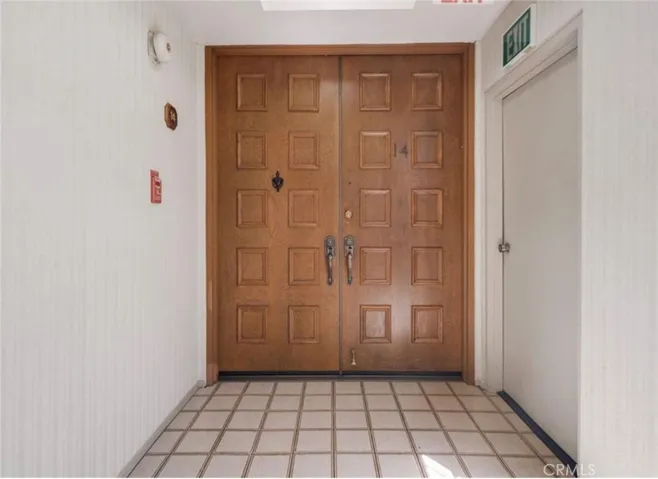 4822 Van Noord Avenue 14, Sherman Oaks, California 91423