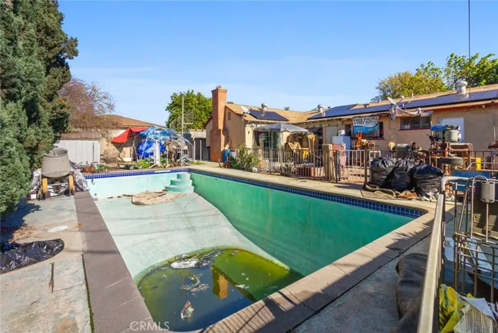 8425 Lennox Avenue, Panorama City, California 91402