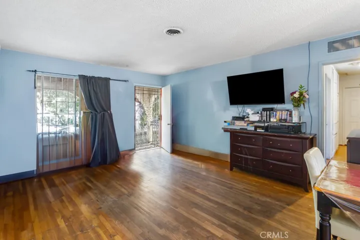 8425 Lennox Avenue, Panorama City, California 91402