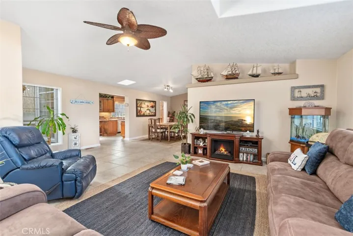 333 Mayflower Drive, Newport Beach, California 92660