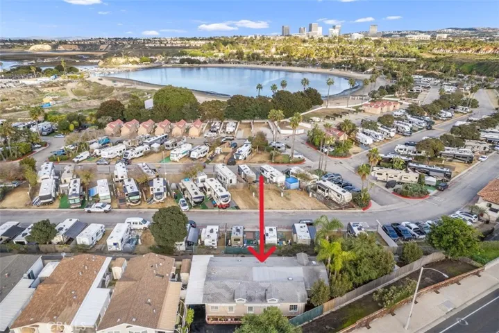 333 Mayflower Drive, Newport Beach, California 92660