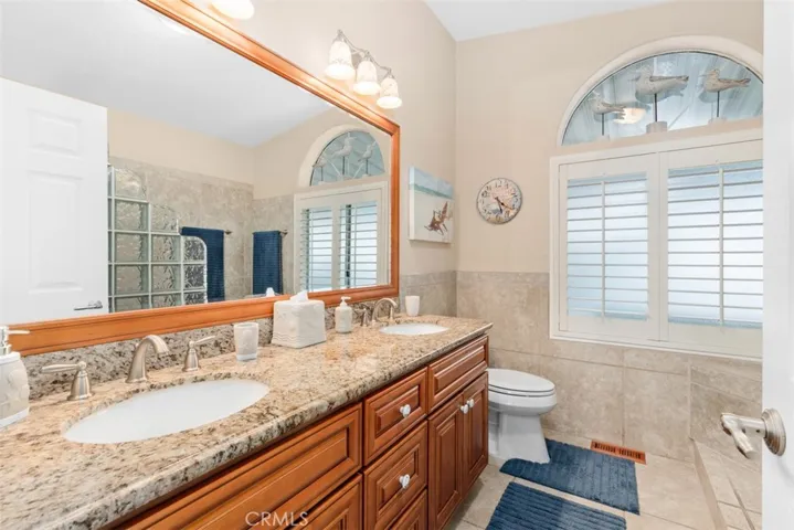 333 Mayflower Drive, Newport Beach, California 92660