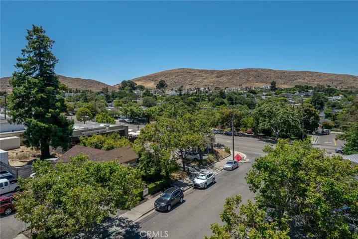 2475 Victoria Avenue 305, San Luis Obispo, California 93401