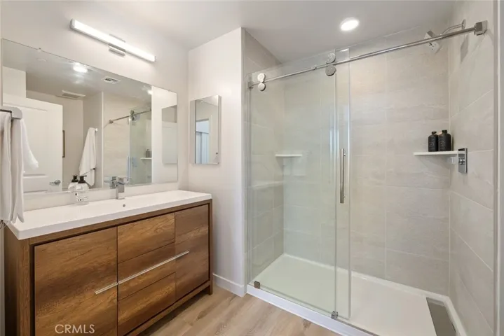 2475 Victoria Avenue 305, San Luis Obispo, California 93401