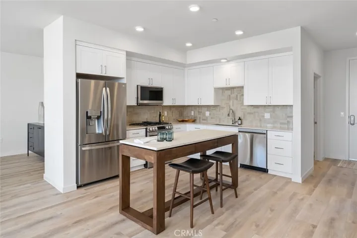 2475 Victoria Avenue 401, San Luis Obispo, California 93401