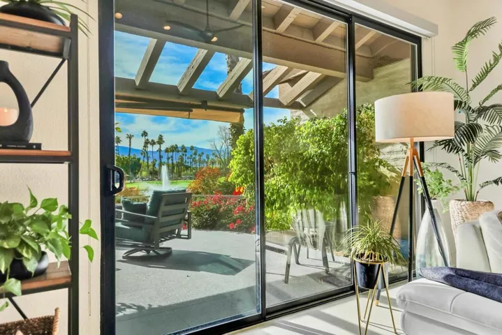 #9 Living Room Sliders - Great Views