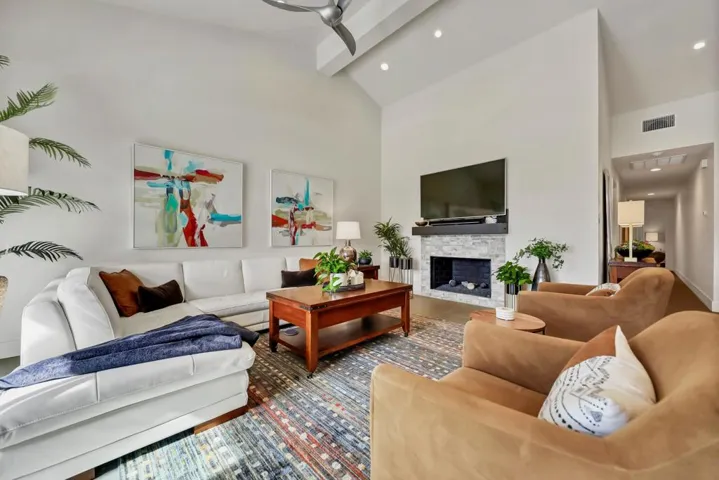 #6 Living Room w Fireplace