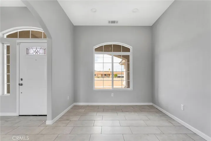 17331 Redding Street, Hesperia, California 92345