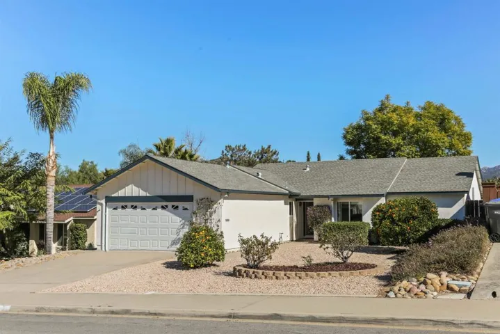 14101 Mazatlan Way, Poway, California 92064