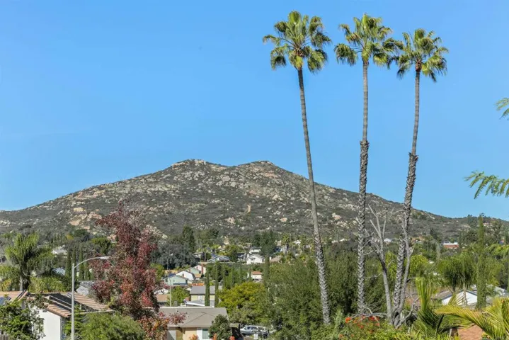 14101 Mazatlan Way, Poway, California 92064