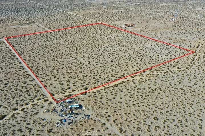 Red property boundary markers are not to be relied on as exact property lines. Buyer to confirm independently.