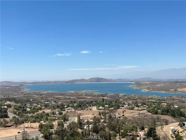 20645 Elkwood Place, Lake Mathews, California 92570