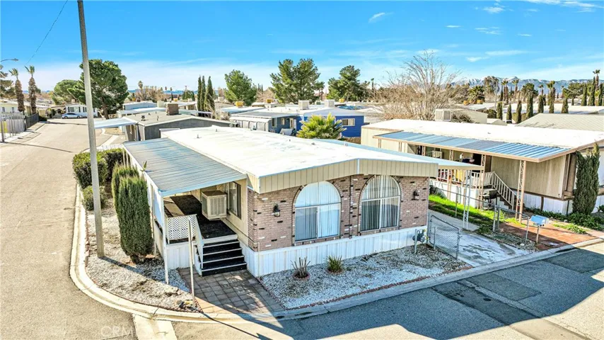 15252 Seneca Road 91, Victorville, California 92392