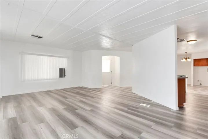 15252 Seneca Road 91, Victorville, California 92392