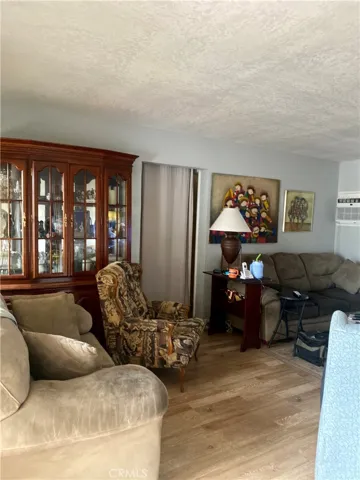 715 S Washington Avenue, Glendora, California 91740