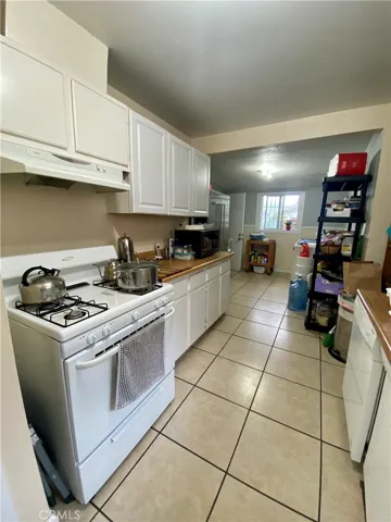 715 S Washington Avenue, Glendora, California 91740