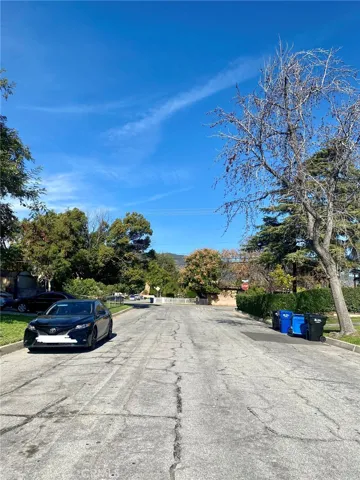 715 S Washington Avenue, Glendora, California 91740