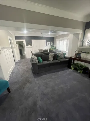 1230 W 50th Street, Los Angeles, California 90037