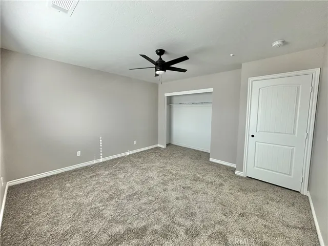 9390 7th Street, Phelan, California 92371