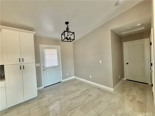 9390 7th Street, Phelan, California 92371