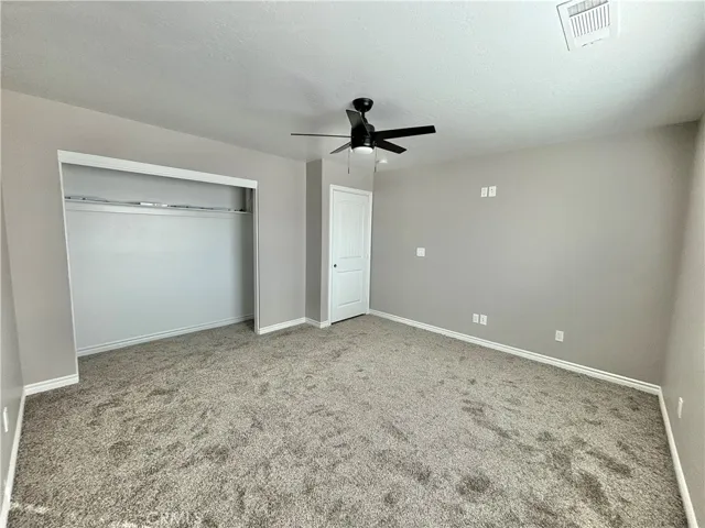 9390 7th Street, Phelan, California 92371
