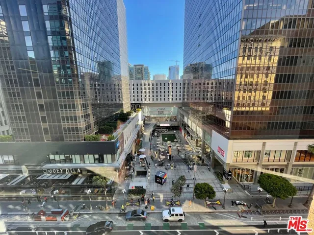 727 W 7th Street 813, Los Angeles, California 90017