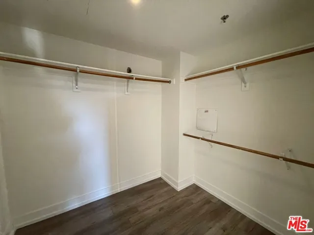 727 W 7th Street 813, Los Angeles, California 90017