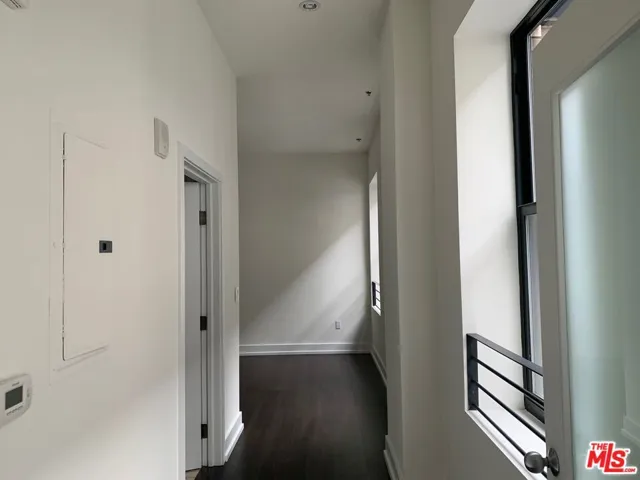 727 W 7th Street 1322, Los Angeles, California 90017