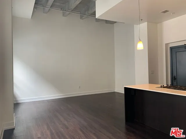 727 W 7th Street 1322, Los Angeles, California 90017