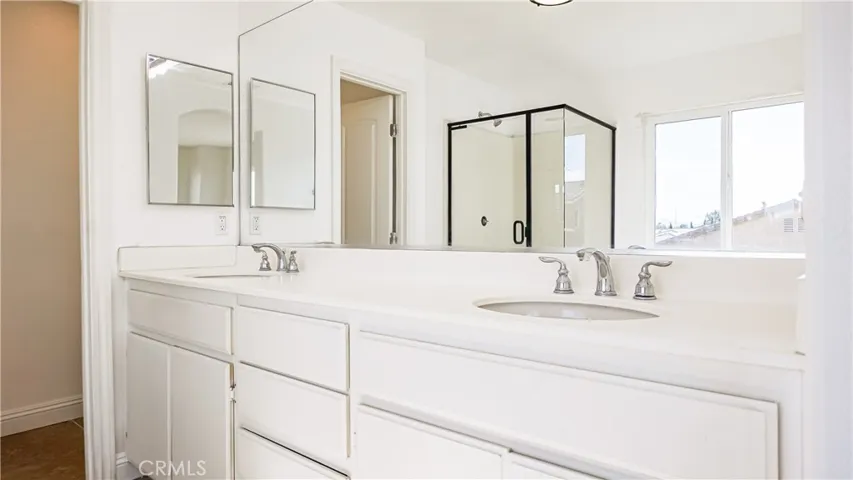 10527 Arlette Court, Adelanto, California 92301