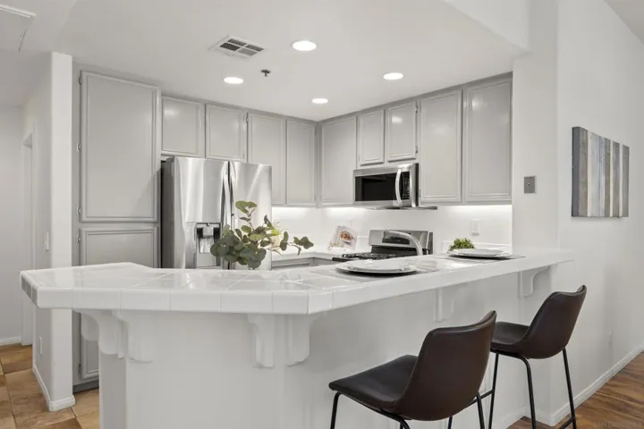 4080 Front Street 203, San Diego, California 92103
