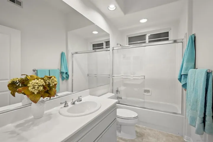 4080 Front Street 203, San Diego, California 92103