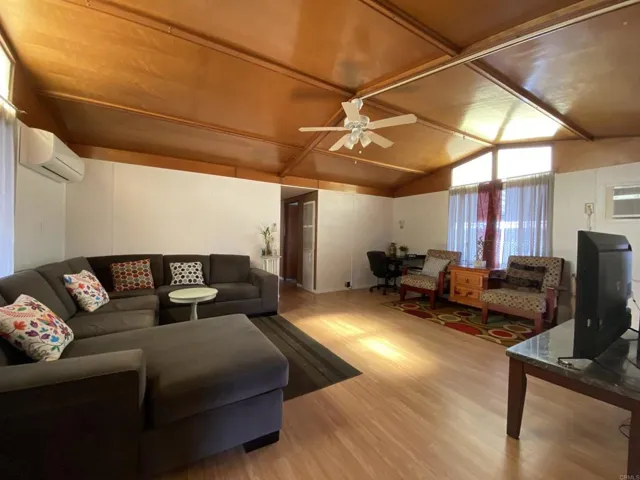 4932 Old Cliffs Rd., San Diego, California 92120